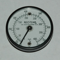 Surface Thermometer, Dual Magnetic Mounts, 50 - 750 Degrees F / 10 - 400 Degrees C
