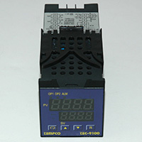 Temperature Controller, Model 9100, 1/16 Din, Programmed, Used in IMS MC90AC